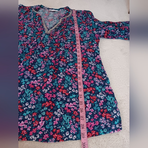 Charter Club Luxury~Linen Colorful Floral Tunic Top Rhinestone Beaded Neckline - Picture 8 of 14